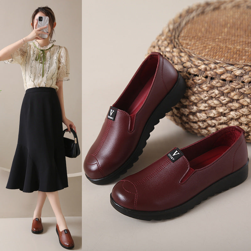 Zapatos para mujeres de mediana edad y ancianos nueva superficie de cuero en primavera zapatos casuales al aire libre zapatos individuales