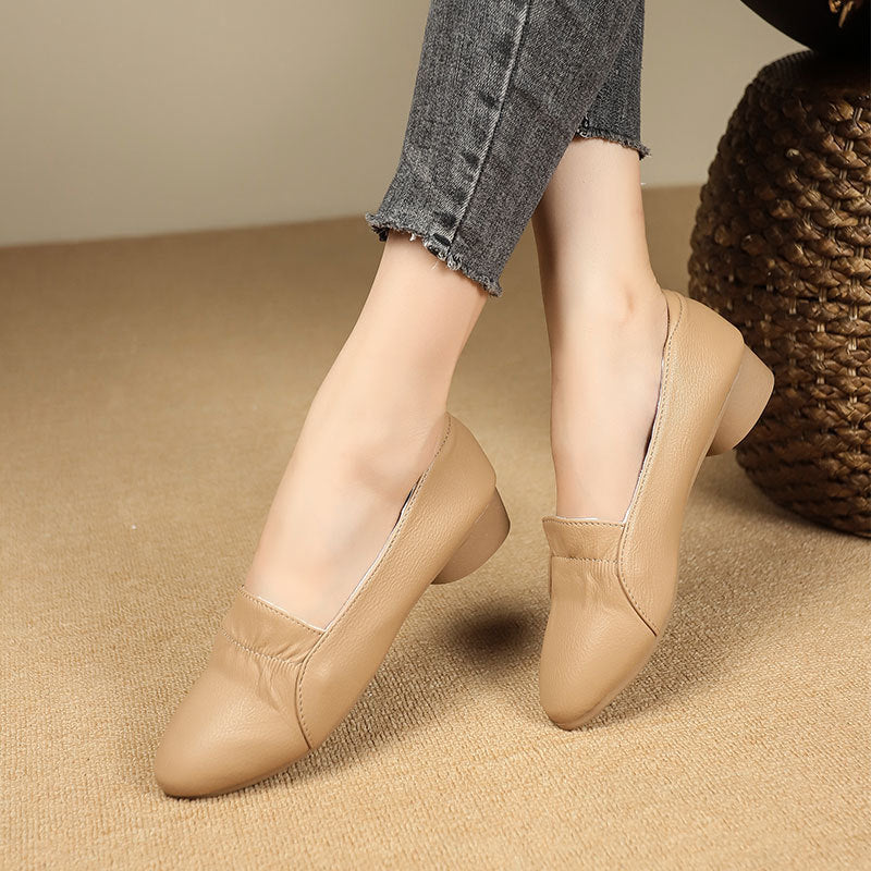 2025 nuevo zapato de piel blanda de primavera con talón grueso y medio para mujeres