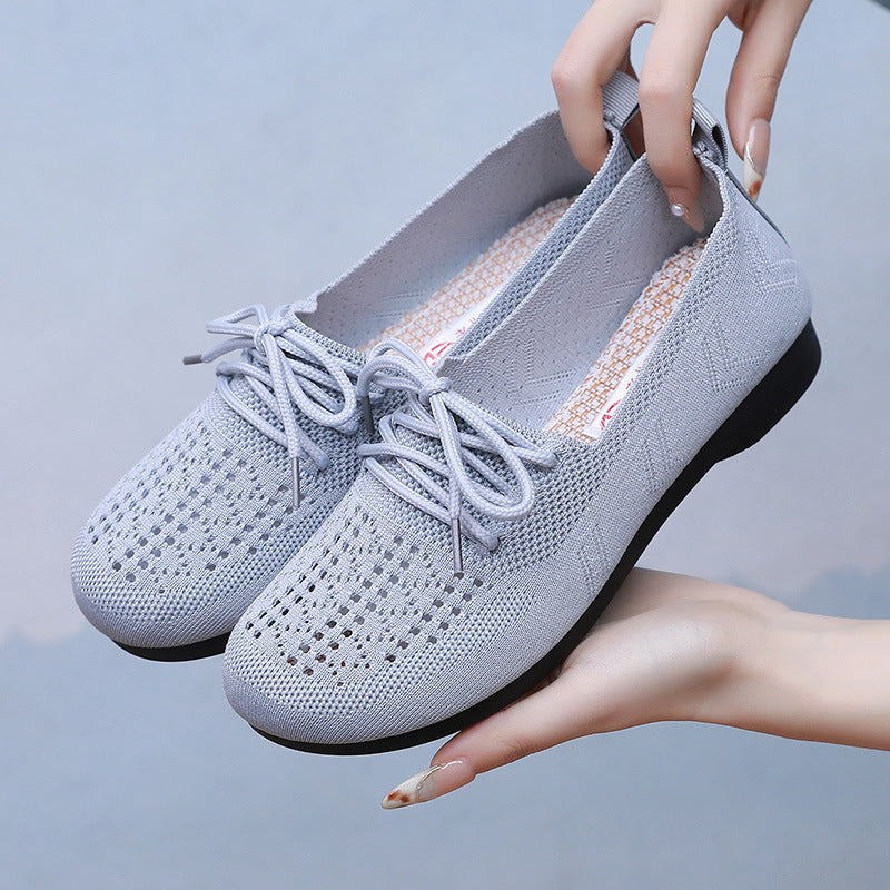 Primavera y verano cómodos con zapatos para madres en verano transpirables y suelas suaves 2025