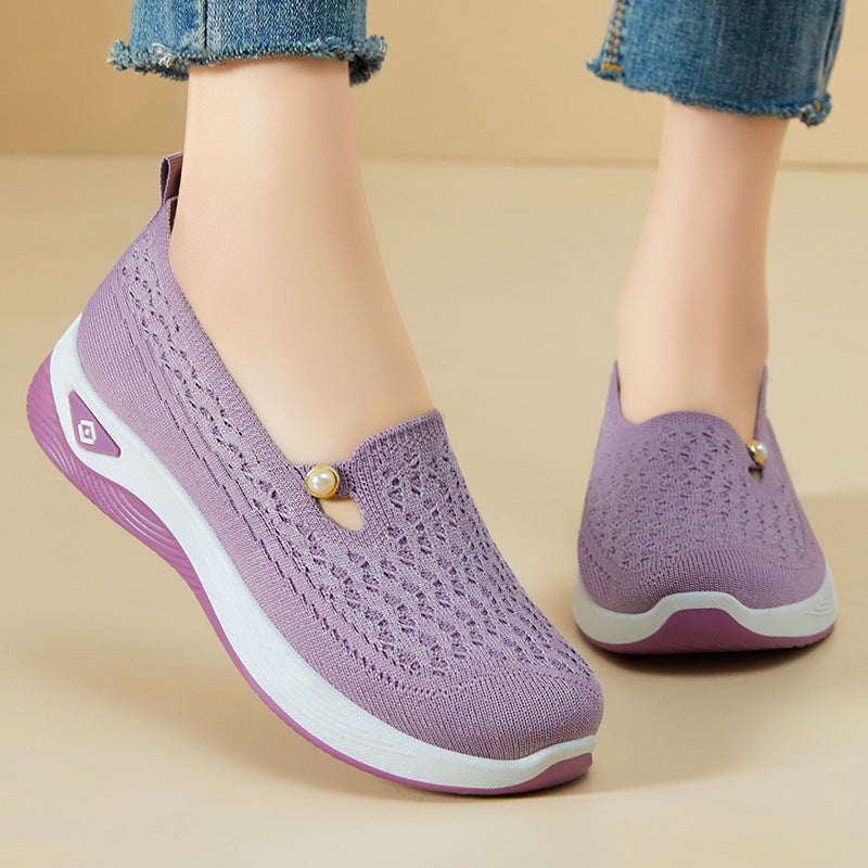Zapatos todas las mujeres toman un nuevo zapato de tela de primavera, zapatos de madre ligeros 2025