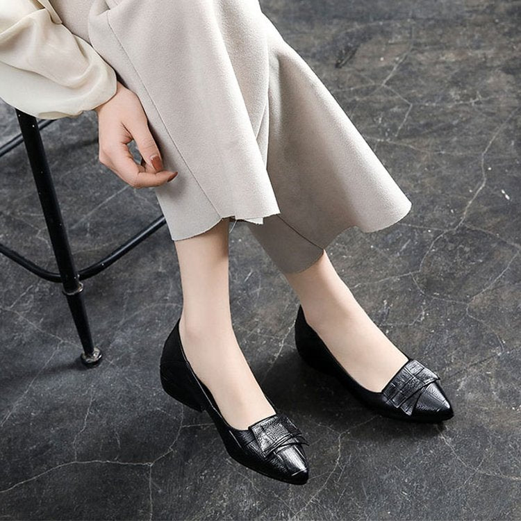 Zapatos individuales de suela plana transfronteriza nuevos zapatos femeninos de primavera y otoño con Boca ligera y talón grueso y puntiagudo