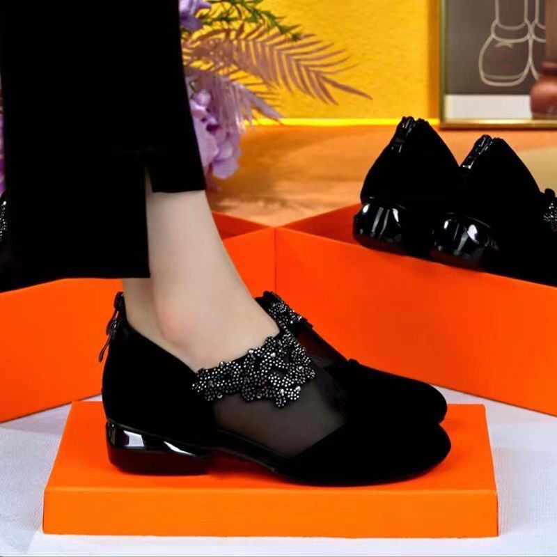 Zapatos de mujer con suela suave en primavera y verano, cremallera de malla, zapatos individuales de flores de hadas 2025