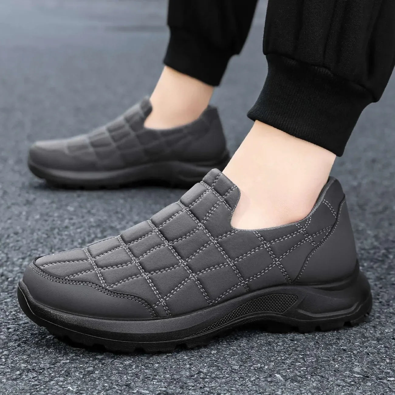 Zapatos nuevos de hombre