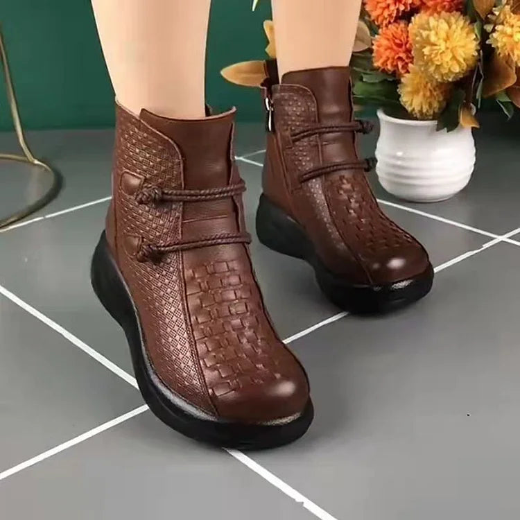 [Cuero genuino]botas cortas de moda