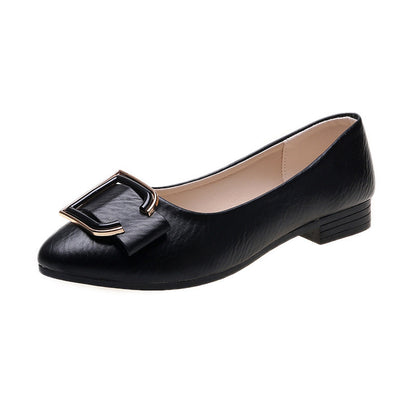 La nueva versión coreana de zapatos individuales para mujeres pedaleando zapatos perezosos en otoño de 2025