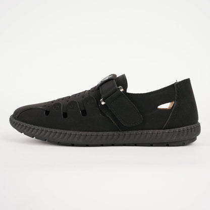 Elegantes sandalias huecas de piel