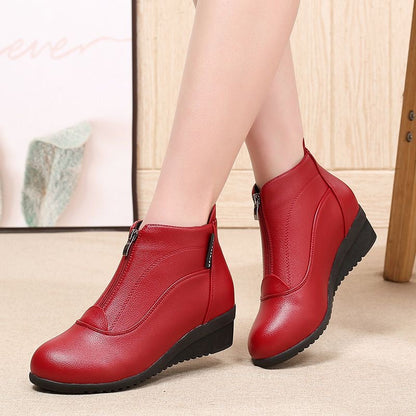 Botas de piel cálidas con tacón de cuña