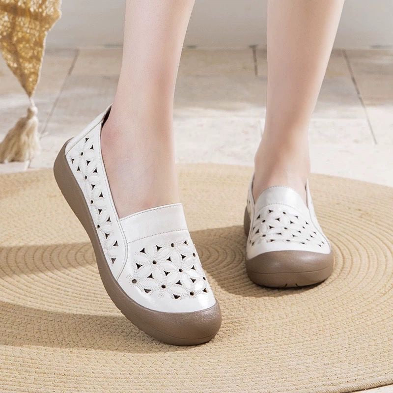 Sandalias caladas cómodas