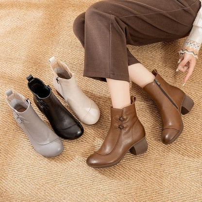 Botas de cuero con cremallera con estilo