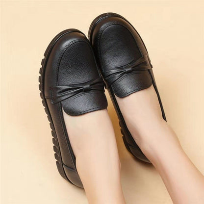 [100% cuero genuino] zapatos de cuero de mujer con suela blanda pedalean zapatos de madre con talón resistente al desgaste