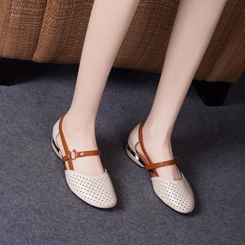 Sandalias con talón grueso en el talón femenino nuevas zapatillas frías de piel blanda en verano 2025