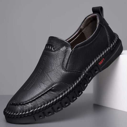 Zapatos en la primavera de 2025, nuevos zapatos de moda, zapatos de cuero para hombres, suelas blandas, zapatos de padre de mediana edad, zapatos casuales, zapatos de cuero para hombres