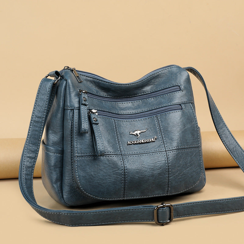 Bolso de piel a cuadros