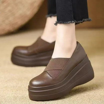 Zapatos de plataforma retro de piel suave