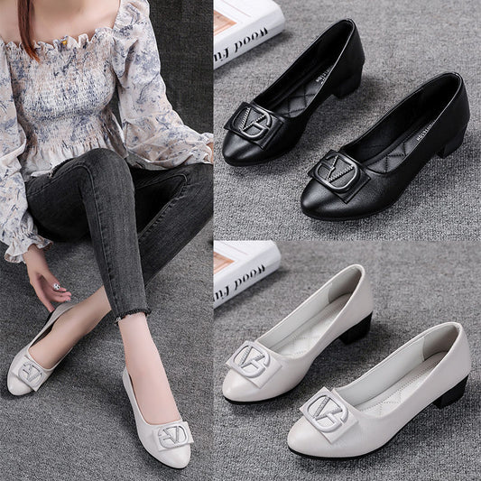 Zapatos de cuero de tacón grueso con suela suave y fondo plano