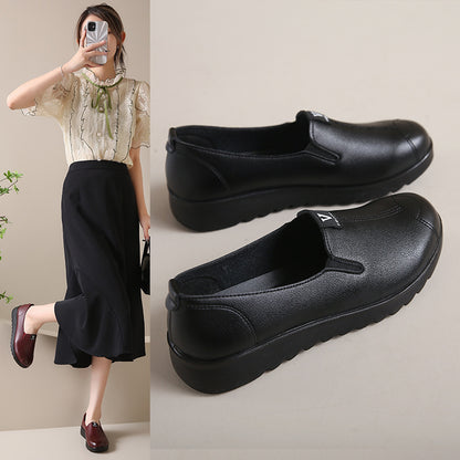 Zapatos para mujeres de mediana edad y ancianos nueva superficie de cuero en primavera zapatos casuales al aire libre zapatos individuales