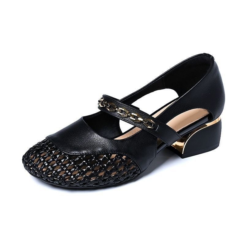 Zapatos casuales de piel con diseño calado