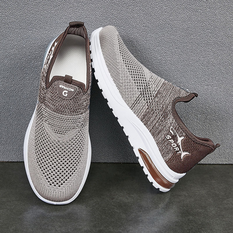 Zapatillas casual de hombre con suela blanda