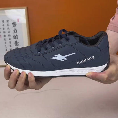 Zapatillas deportivas de punta redonda y suela blanda