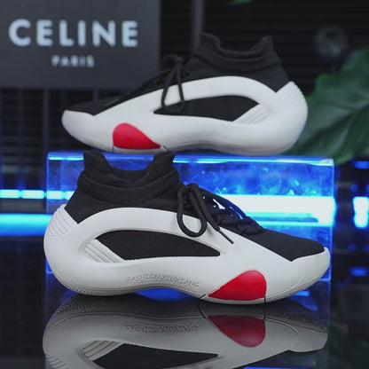 Zapatos masculinos con malla de punto volador transpirable en verano 2025 antideslizantes nuevos zapatos de calcetines deportivos casuales diseño de nicho zapatos de moda masculinos