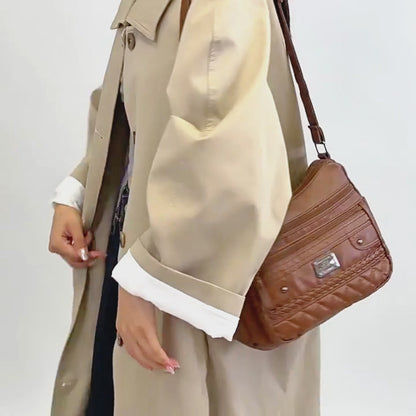 Bolso de piel suave y lavada a la moda